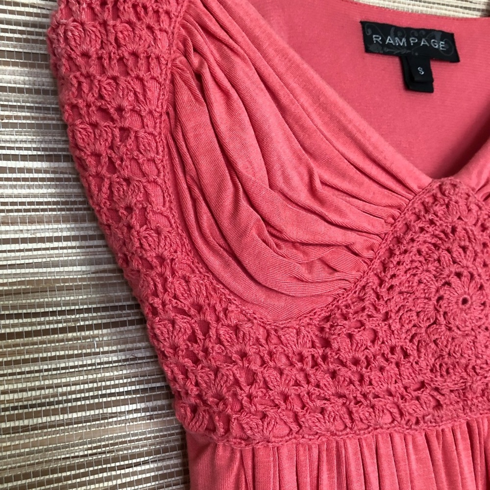 Crochet top - Picture 3 of 3